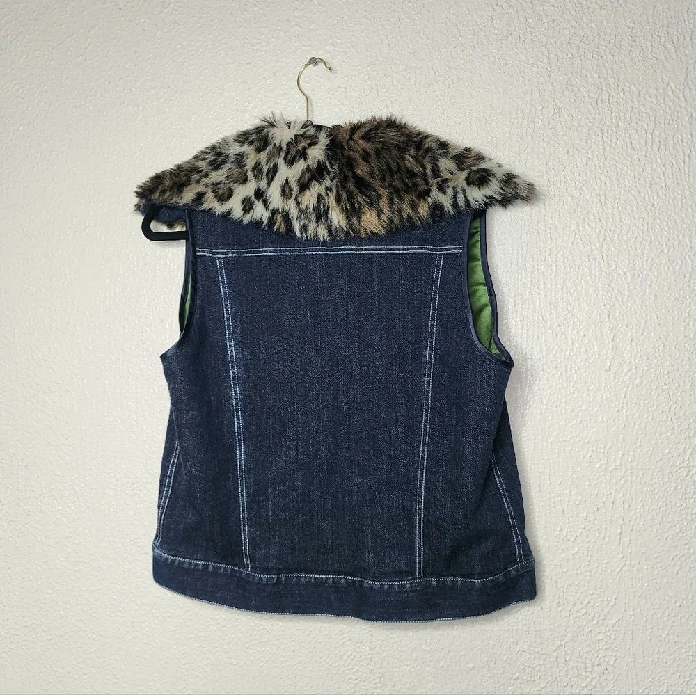 Harvey Faircloth Denim Vest with Faux Fur Collar size Medium - Picture 2 of 12